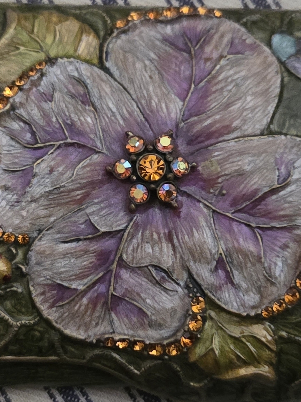 Rucini Purple Floral And Dragonfly Crystal Accent Women’s Card Case